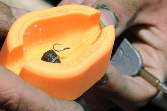 Guru X-Press Method Mould - Vale Royal Angling Centre