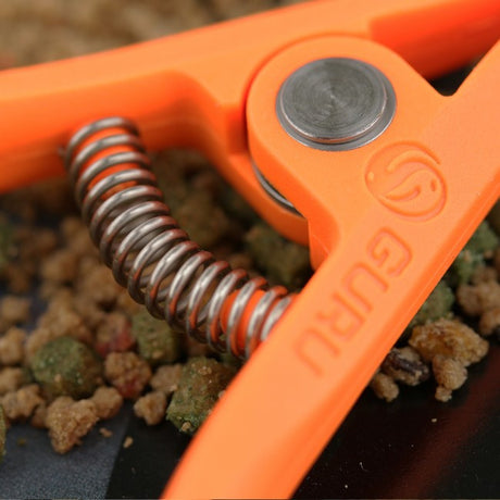 Guru Pellet Pliers - Vale Royal Angling Centre