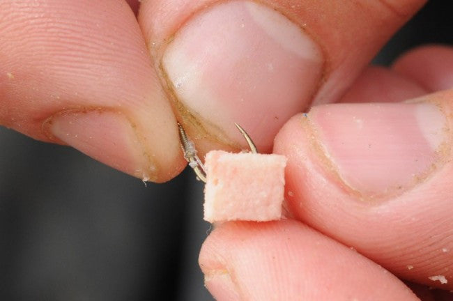 Guru X-Strong Carp Spade Hooks - Vale Royal Angling Centre